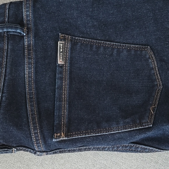 Skinny Jeans - Picture 3 of 6